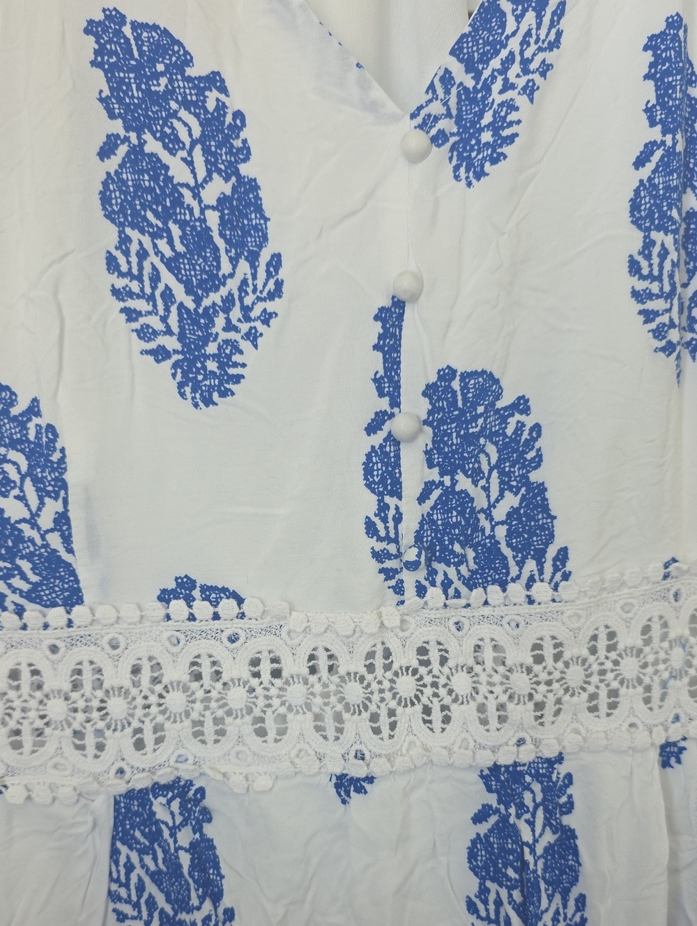 Maxi Dress with Blue Floral Print 3x - Picture 7 of 12